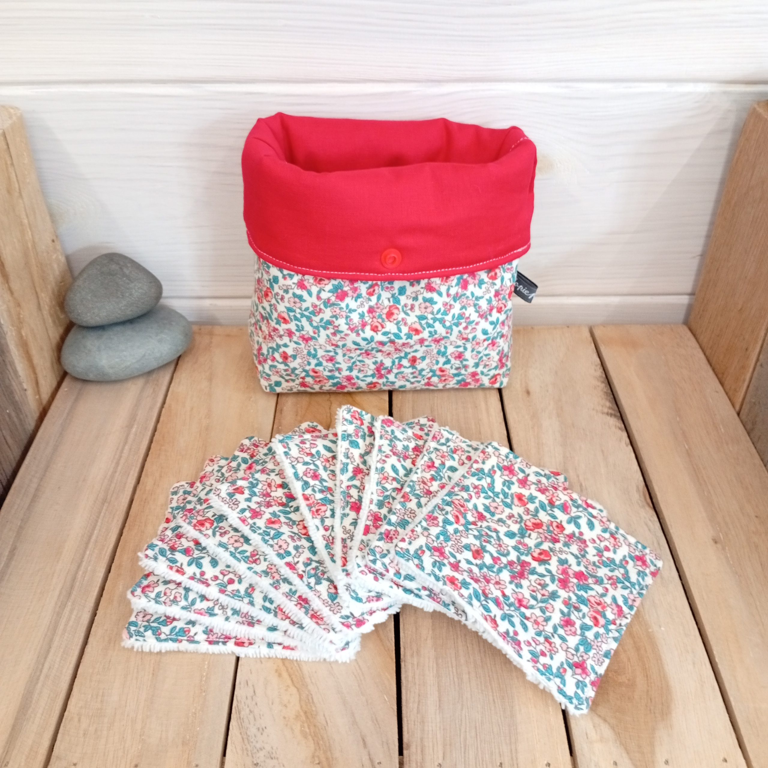 lingettes lavables et sa trousse de rangement en coton imprimé – Image 2