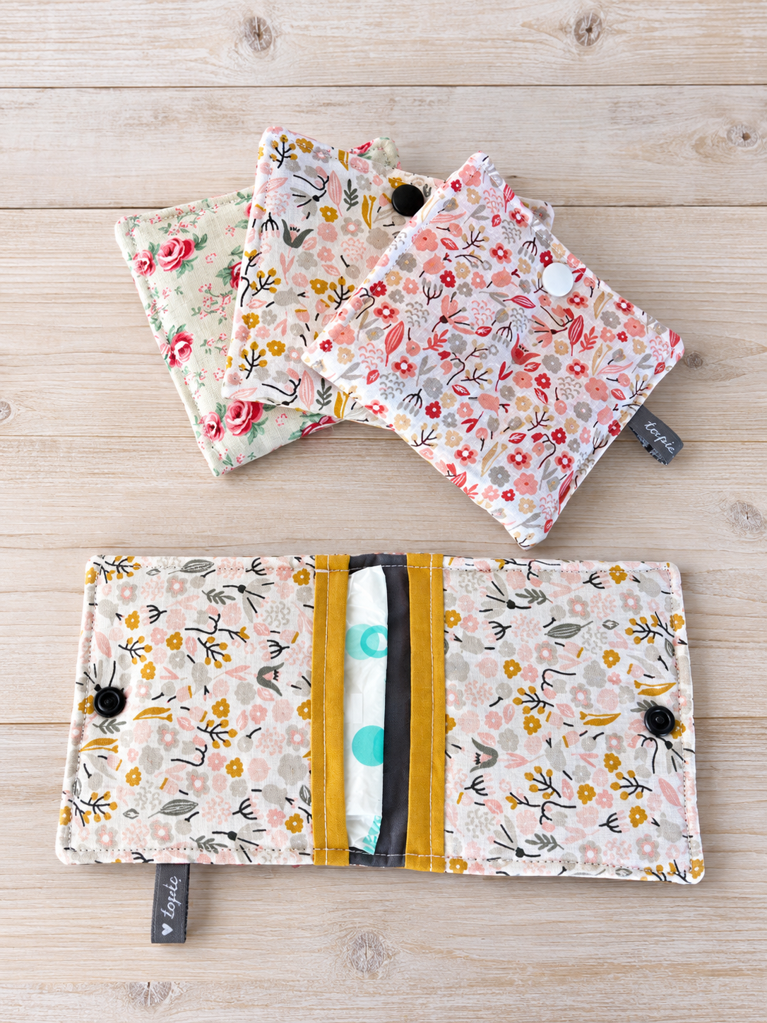 Pochette, trousse rangement pour serviette hygiénique – Image 2