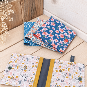 Pochette, trousse rangement  pour serviette hygiénique