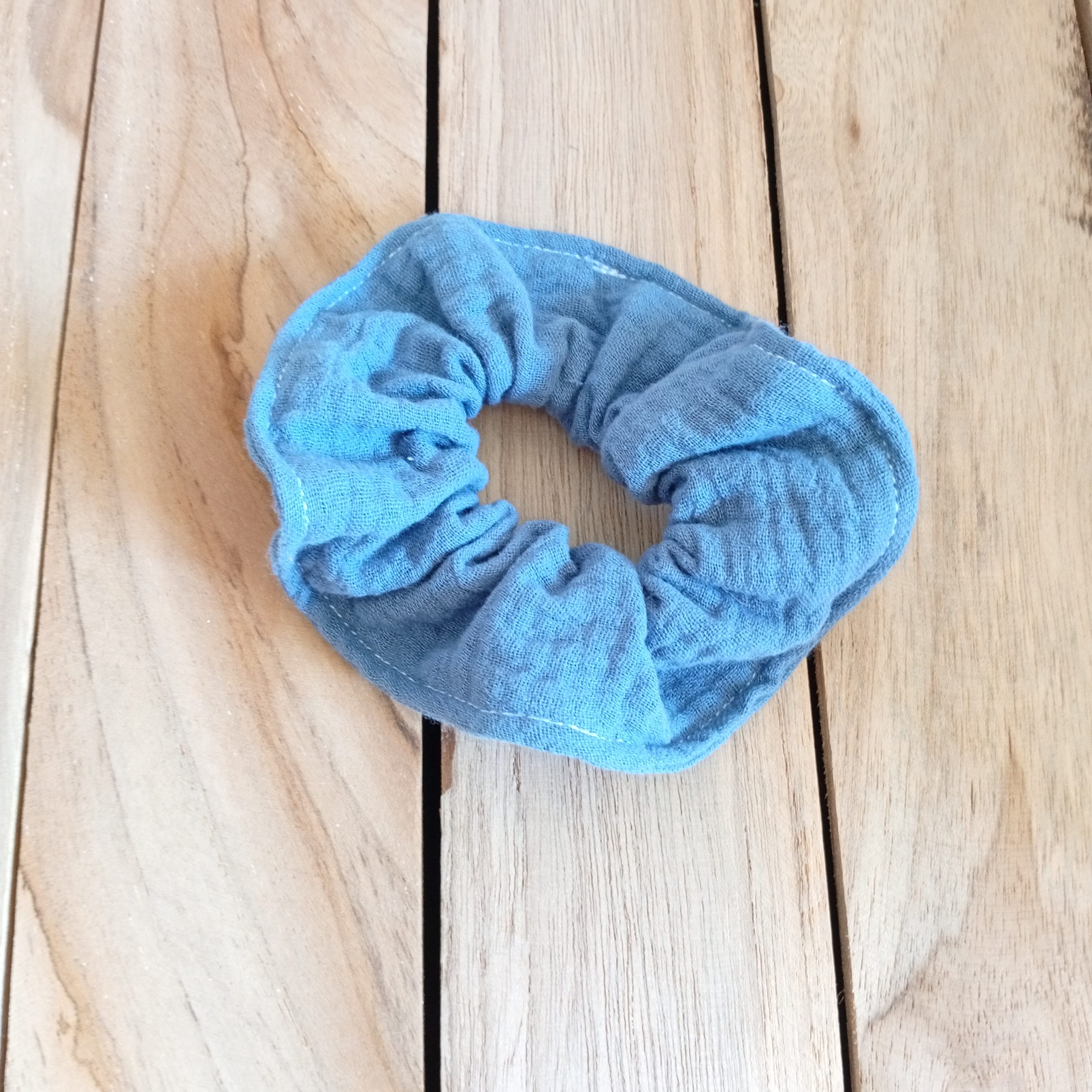 Lot de 2 chouchous enfants – Coton imprimé & double gaze – Petits prix – Fabrication artisanale à partir de chutes de tissu – Image 3