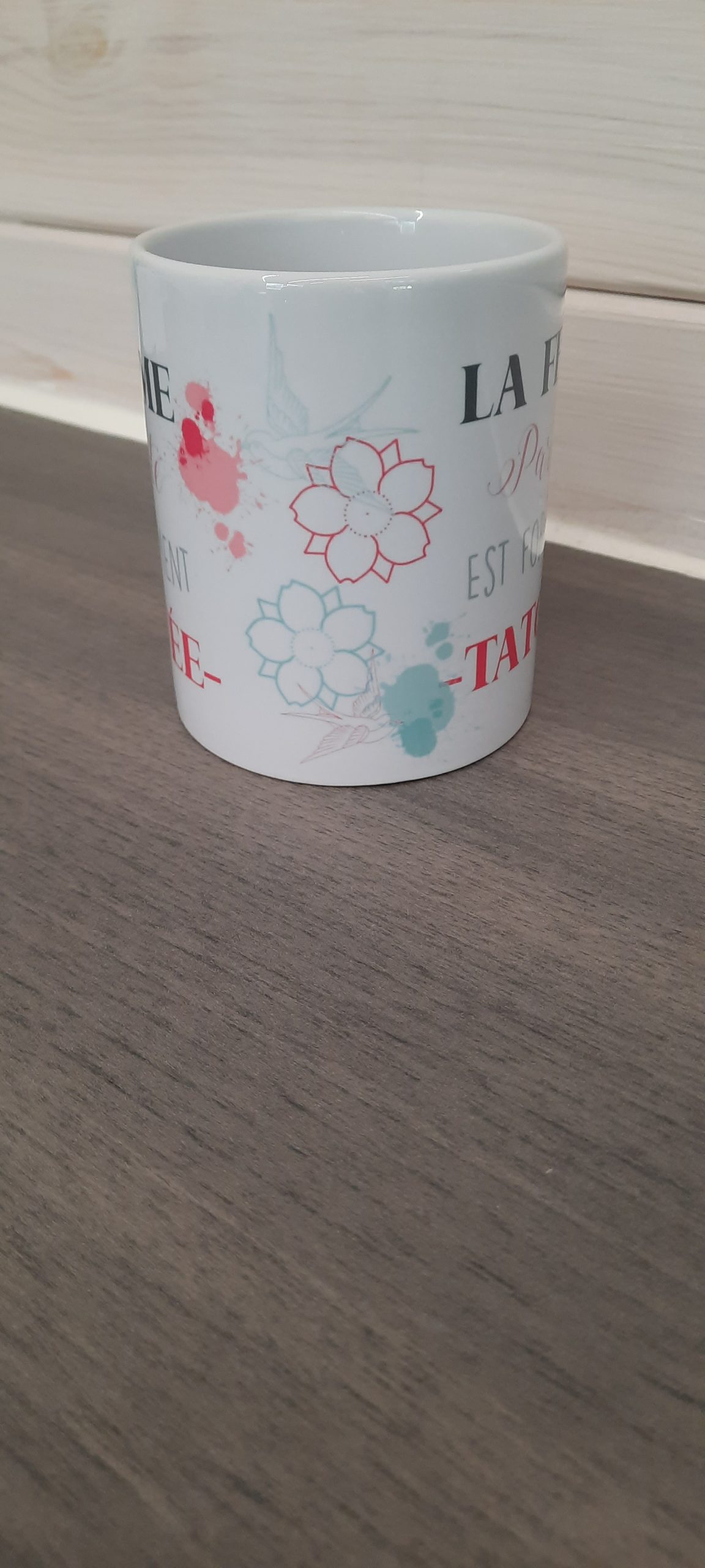 Tasse "La femme parfaite est forcément tatouée " – Image 4