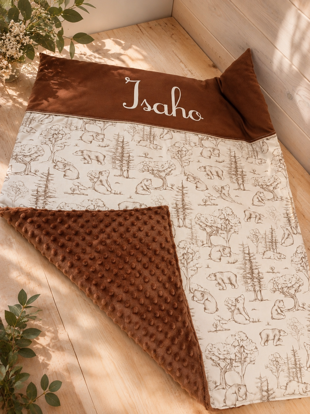 Coffret cadeau de naissance personnalisé – Couverture bébé, protège carnet de santé et trousse – Image 2